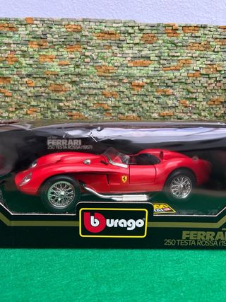 Ferrari 250 Testa Rossa (1957) – 1:18 – Bburago