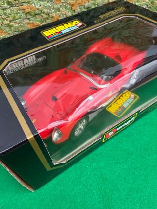 Ferrari 250 Testa Rossa (1957) – 1:18 – Bburago