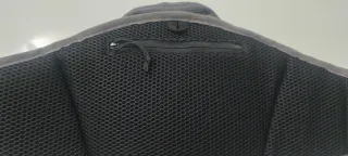 Riñonera Quechua Negra y Amarilla