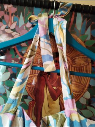 Vestido Midi Floral cuello halter