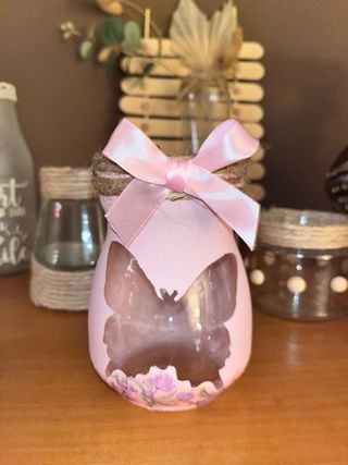 Tarro decorado con luces o velita  y mariposa