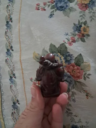 Statuine portafortuna in legno