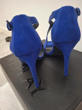 Sandalias Bershka Azul Talla 39