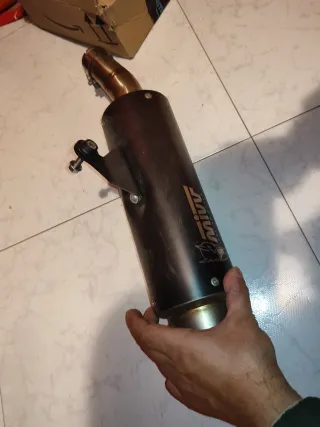 Escape Mivv Kawasaki Z400