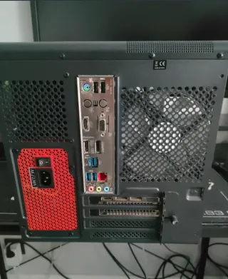 PC Gaming con muy poco uso