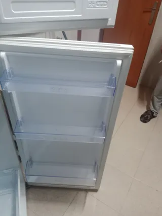 Nevera Beko Blanca
