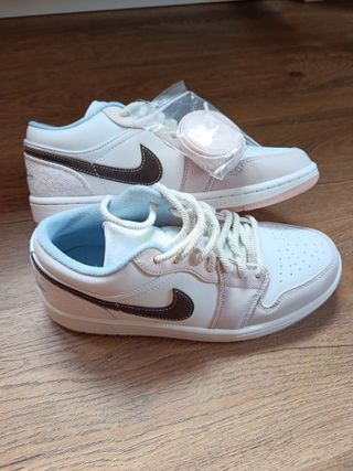 Nike Air Jordan 1 Low Talla 40