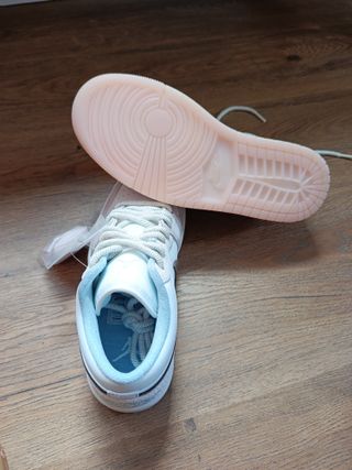 Nike Air Jordan 1 Low Talla 40