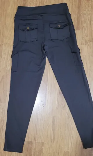 Pantalones cargo negros