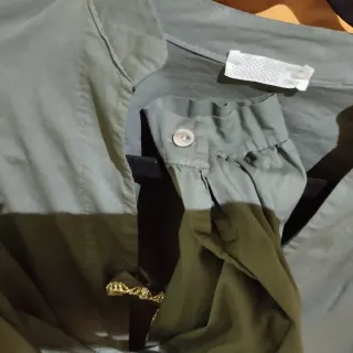 Blusa verde con lazada