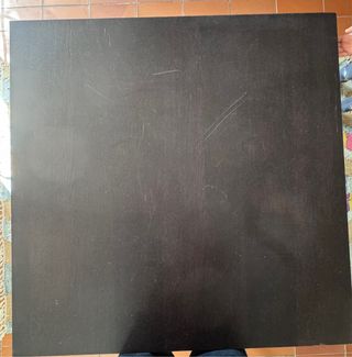 Mesa cuadrada marron oscuro Ikea