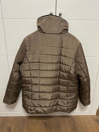 Chaqueta impermeable y abrigada mujer