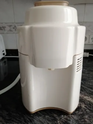 Licuadora Moulinex Beige