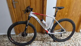 Bicicleta de Montaña Orbea Blanca