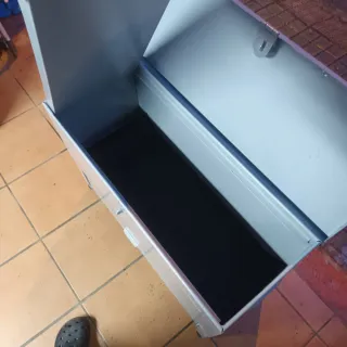 Arcon HECO con patas goma y cajonera