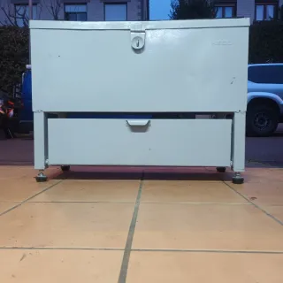 Arcon HECO con patas goma y cajonera