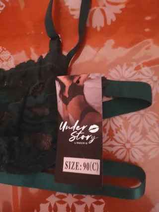 Sujetador verde encaje