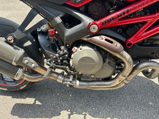 DUCATI MONSTER 1100 Evo