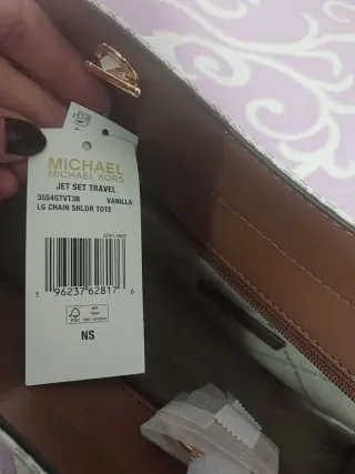 Superchollo!!Bolso Michael Kors Beige con etiqueta