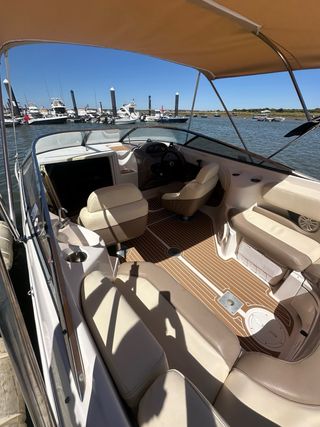 Barco Regal Americano