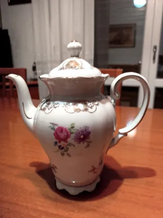 Servizio da caffè in porcellana