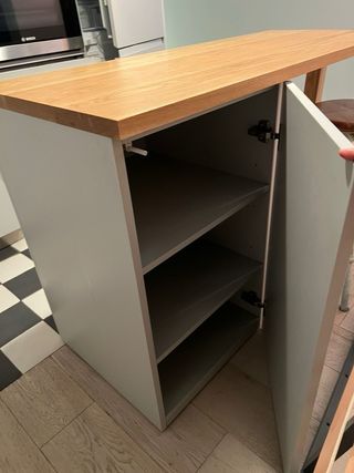 Isla de cocina / barra con almacenaje y ruedas