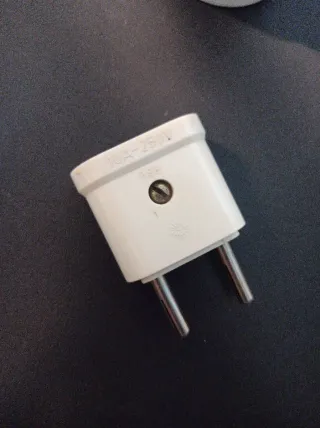 Adaptador de enchufe