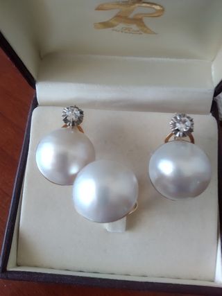 Juego oro 18K y perlas: pendientes y anillo