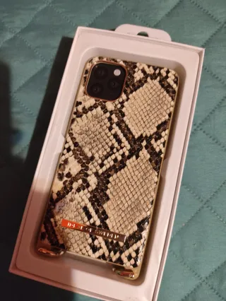 Funda Ideal of Sweden Desert Python iPhone 11/XS/X