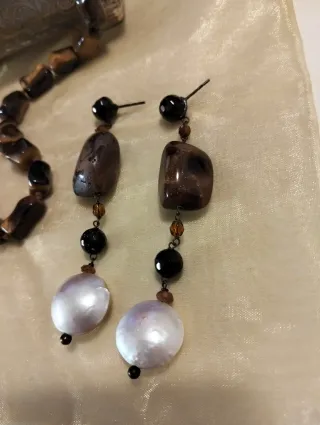 Parure collana e orecchini pietre naturali