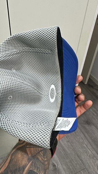 Gorra Oakley Azul y Gris