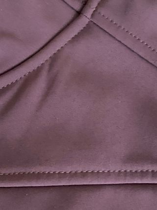 Chaqueta deportiva morada