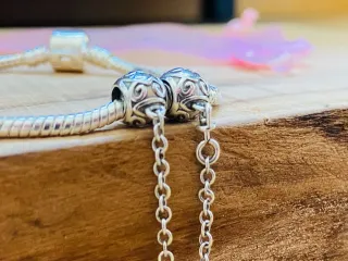 Charm Cadena de seguridad | Formas