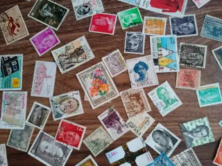 Lote 100 sellos usados España