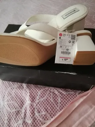 Sandalias Zara Piel Blancas Talla 39