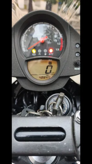 Kawasaki ER-6n Negra