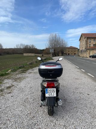 Peugeot Sumup 125cc ITV y seguro al día