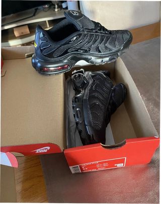 Nike Air Max Plus TN Zapatillas Negras Talla 39