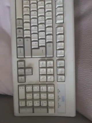 Teclado IBM Beige
