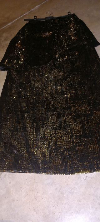 Falda larga festiva negra y dorada