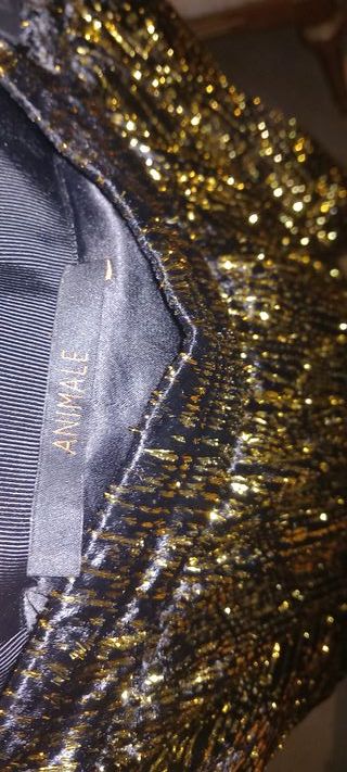 Falda larga festiva negra y dorada