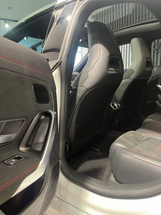 Mercedes-Benz Clase CLA 200d AMG