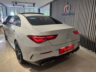 Mercedes-Benz Clase CLA 200d AMG