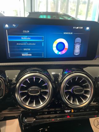 Mercedes-Benz Clase CLA 200d AMG