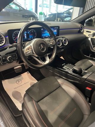 Mercedes-Benz Clase CLA 200d AMG