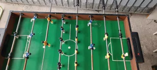 Mesa de billar y futbolín
