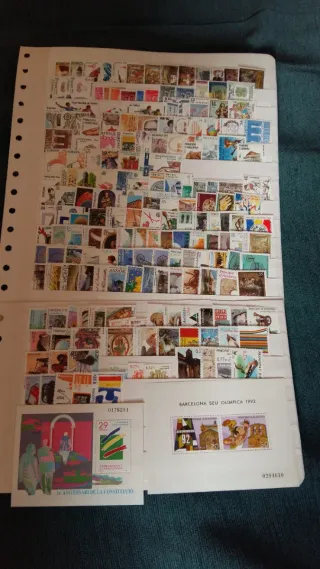 Sellos de correos de Andorra