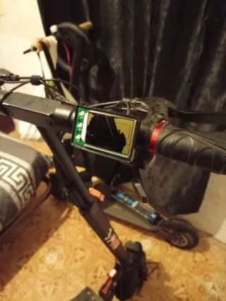 Patinete Eléctrico MOV 4