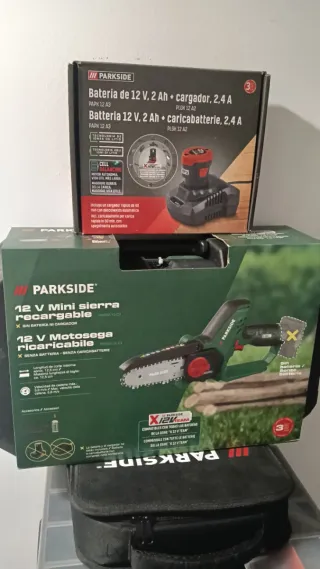 Mini sierra 12V recargable con  batería y cargador