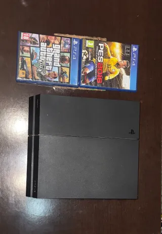 PS4 (PlayStation 4) Negra + 2 Juegos